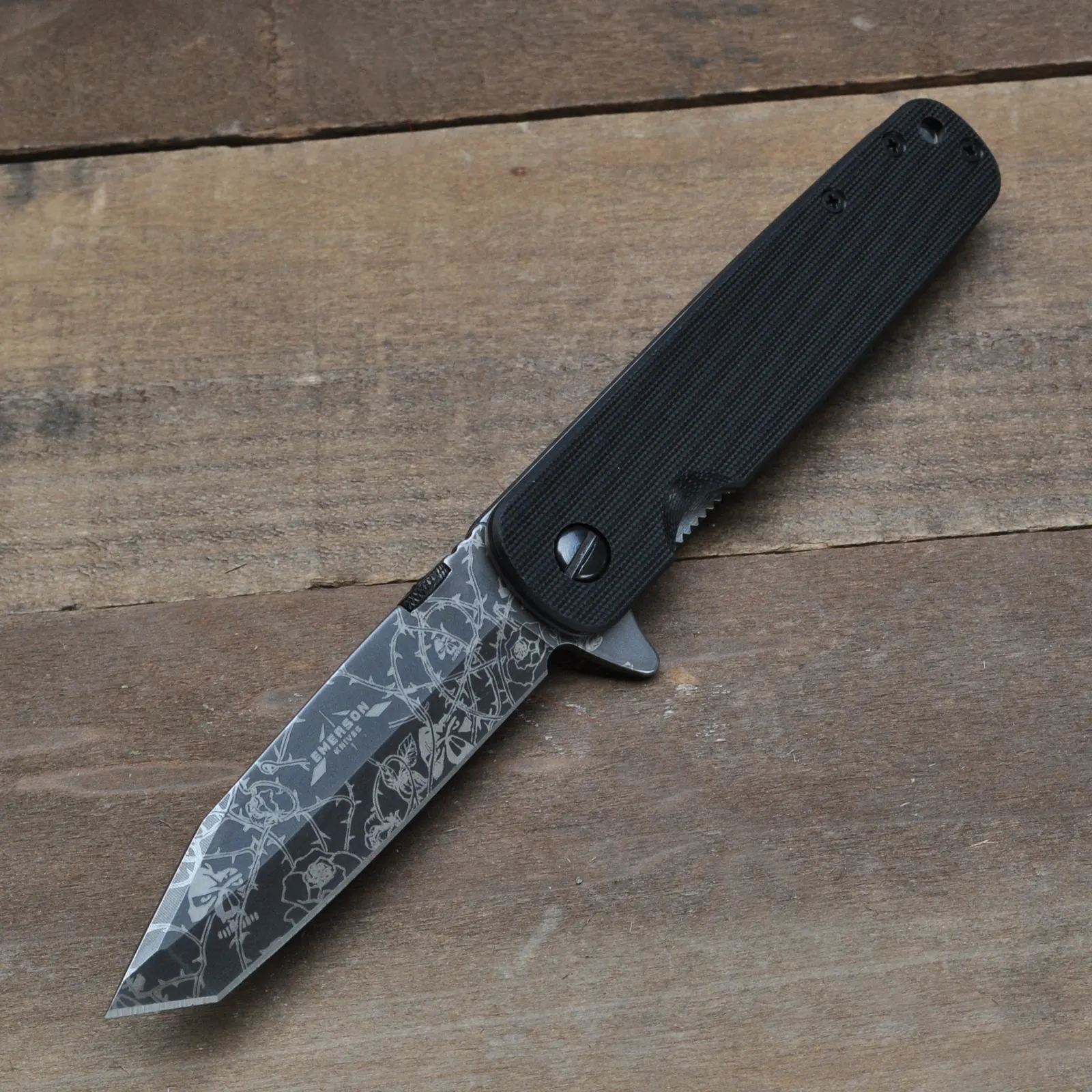 Tanto A-100 Flipper- Vines, Skull, and Roses Engraving TF